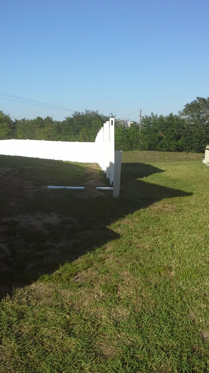 fence repair and fence installation Auburndale Florida